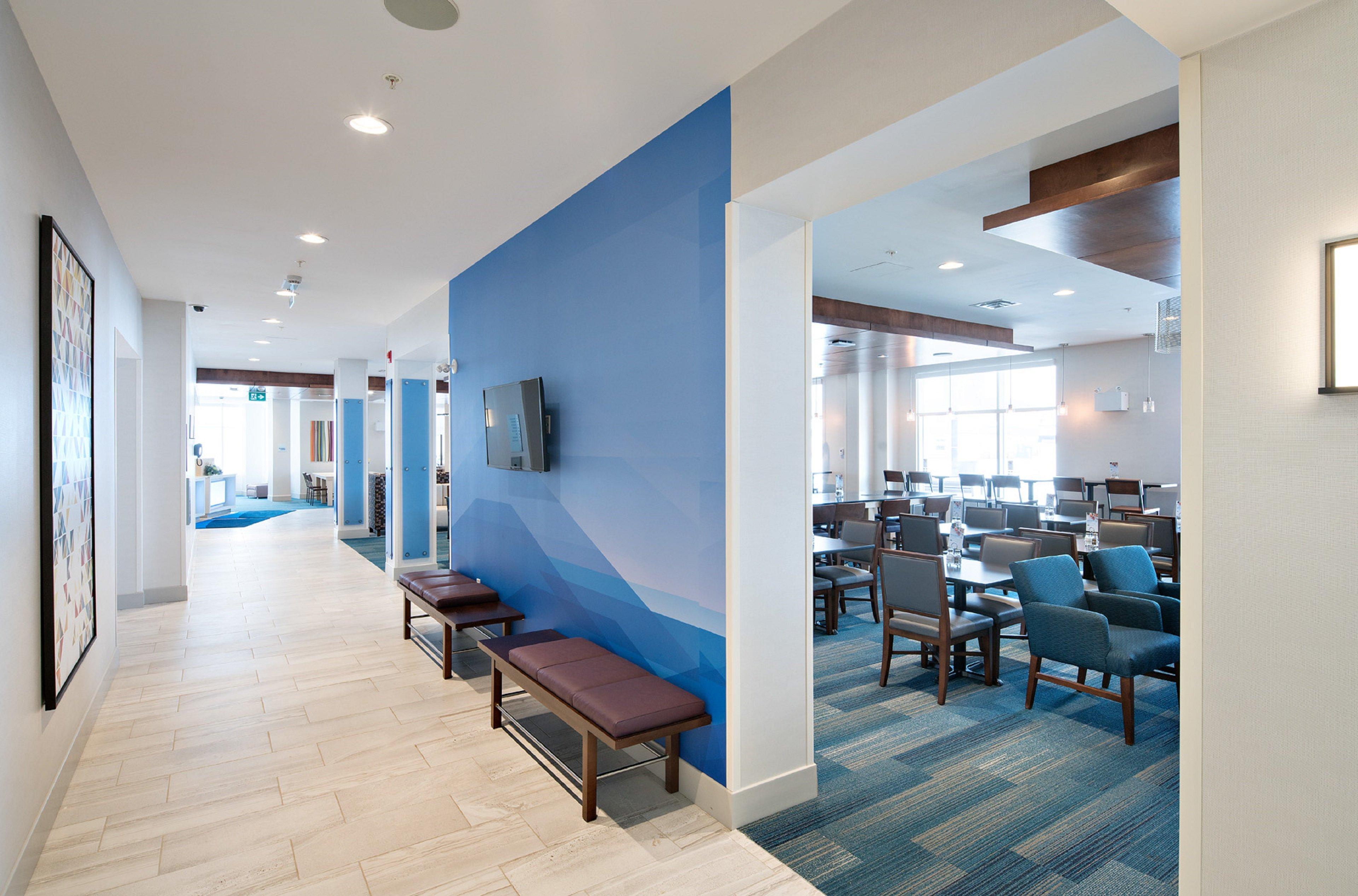Holiday Inn Express - Red Deer North By Ihg Exterior foto